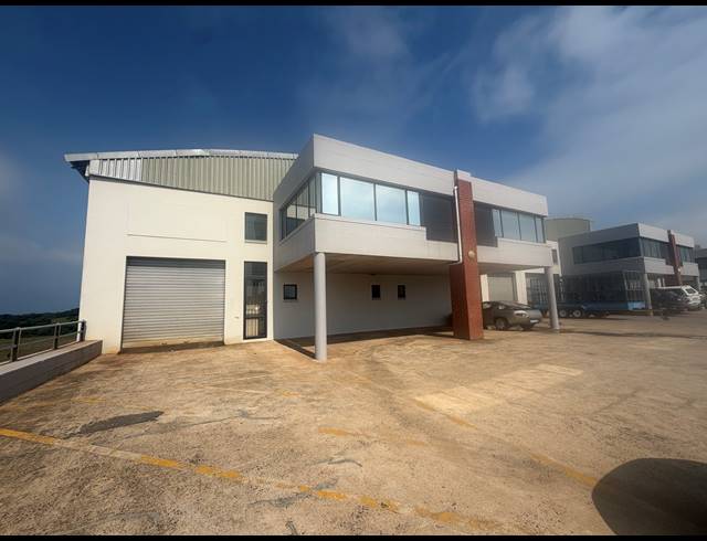 313M² FACTORY TO LET IN BALLITO CENTRAL